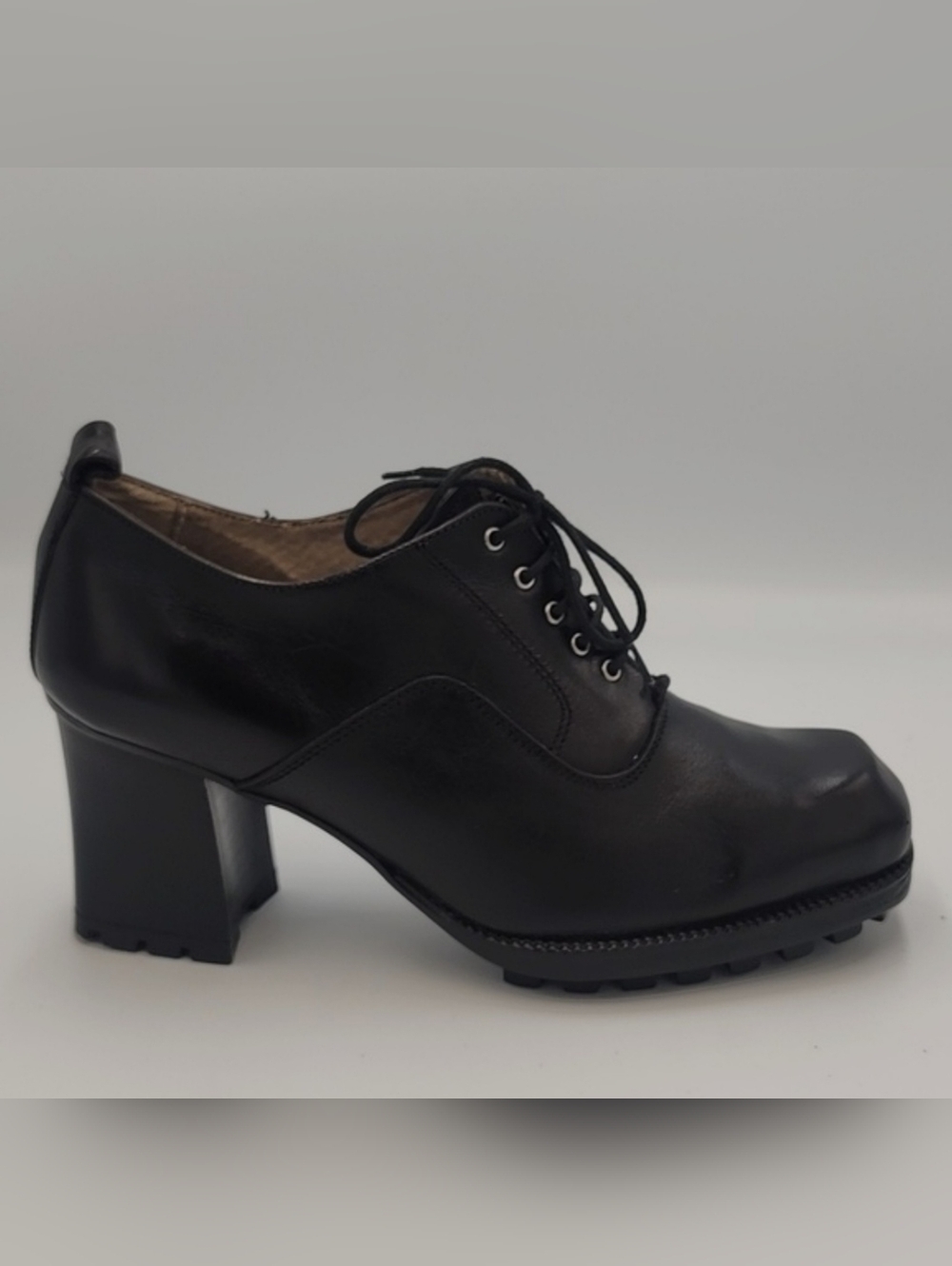 BRONX BY DIJKMANS Black Block-Heeled Oxfords with Lugg Soles, size 37